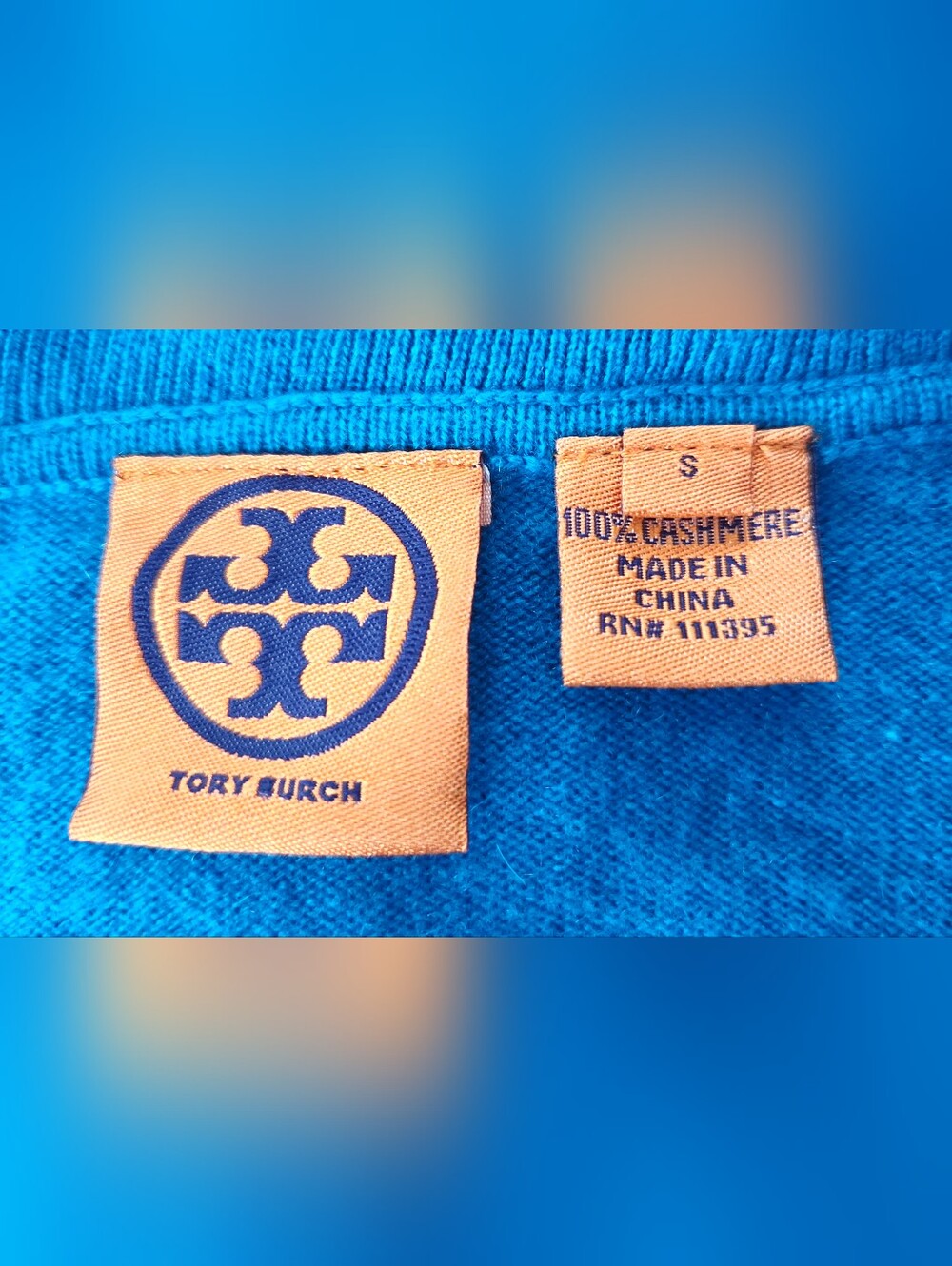 TORY BURCH 100% CASHMERE RUFFLE NECK BELL SLEEVE SWEATER. - Picture 5 of 6